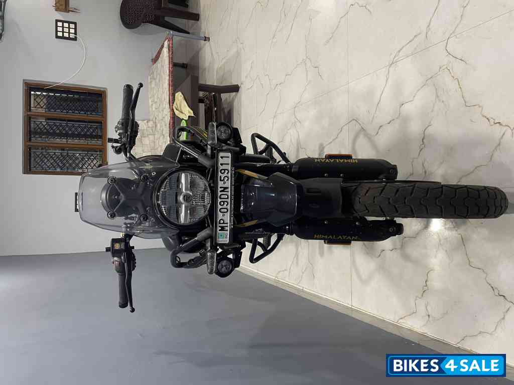 Royal Enfield Himalayan 452 Royal Enfield Himalayan 452
