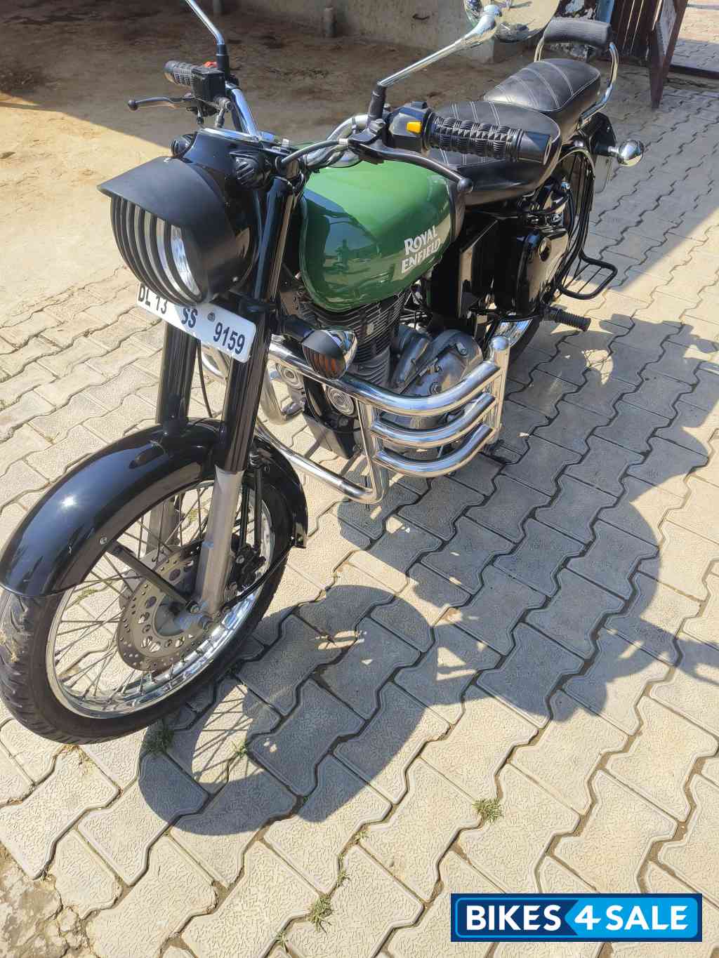 Royal Enfield Classic 350 Royal Enfield Classic 350