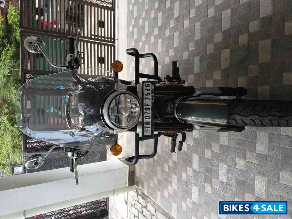 Intersteller Royal Enfield Super Meteor 650