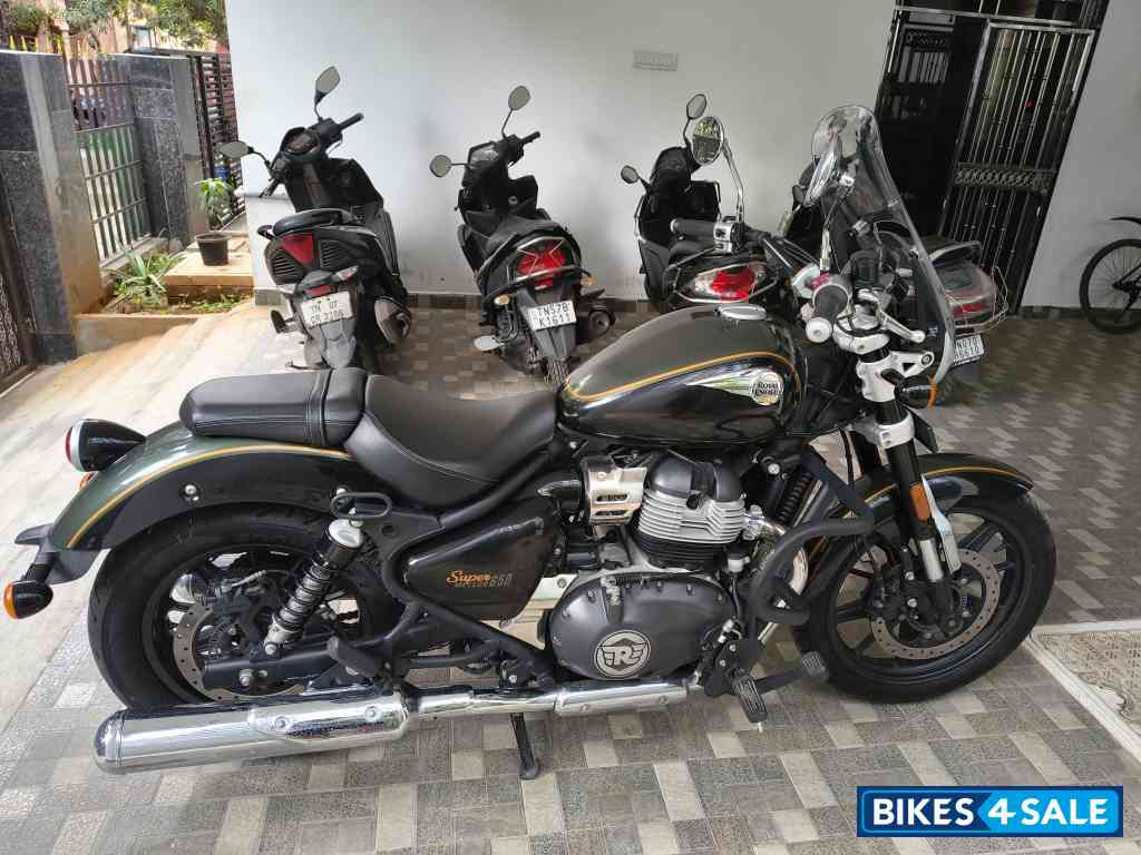 Intersteller Royal Enfield Super Meteor 650