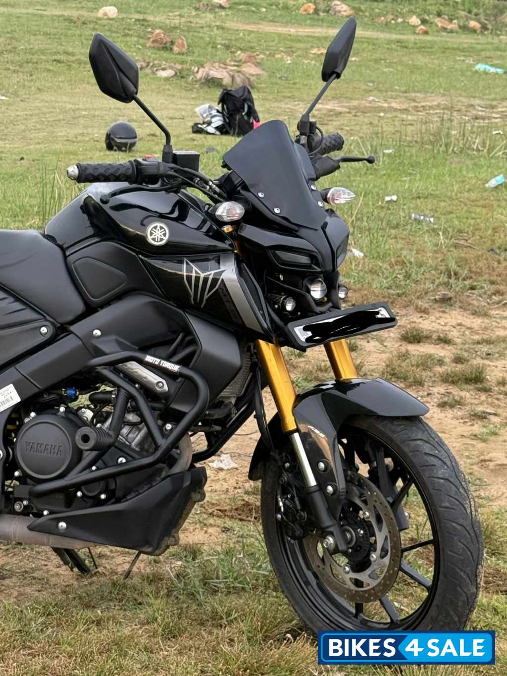 Metallic Black Yamaha MT-15 Ver 2.0