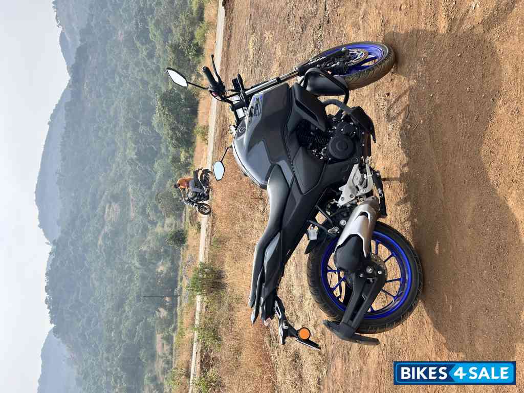Yamaha FZ-S FI Ver 4.0 DLX