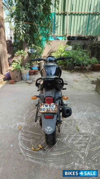 Black Yamaha FZ16