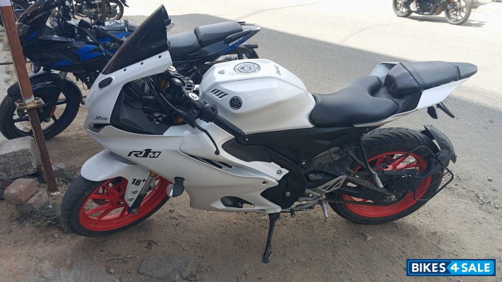 Yamaha R15 V4 Yamaha R15 V4