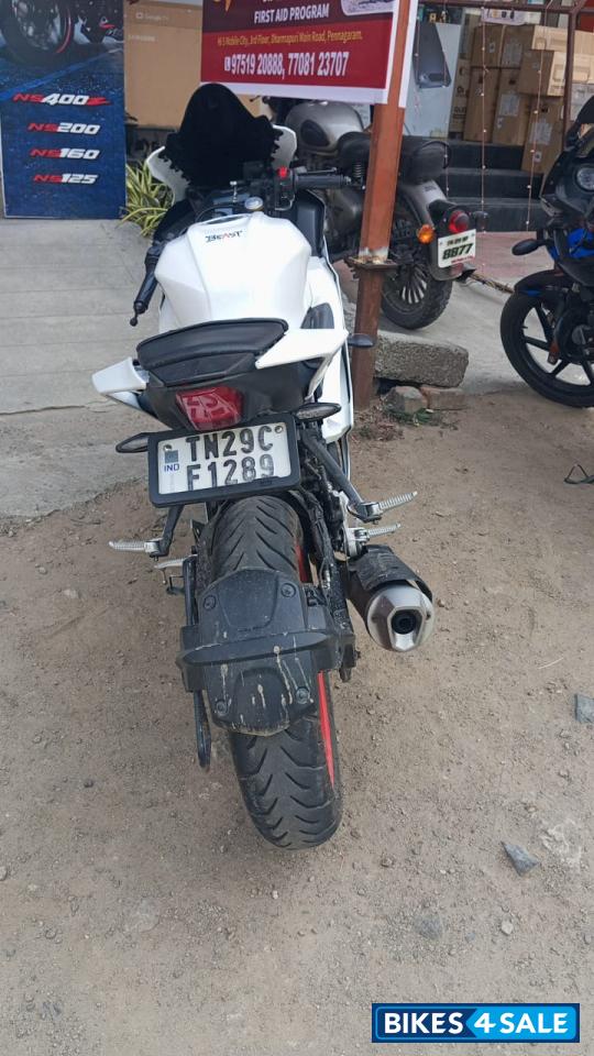 Yamaha R15 V4 Yamaha R15 V4