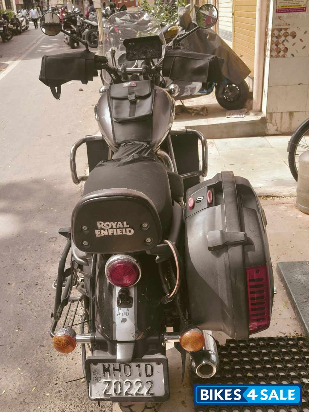 Royal Enfield Meteor 350 Royal Enfield Meteor 350