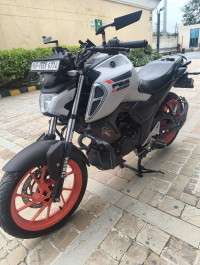 Ice Fluo Vermillion Yamaha FZ-S FI Ver 4.0 DLX