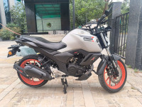 Ice Fluo Vermillion Yamaha FZ-S FI Ver 4.0 DLX