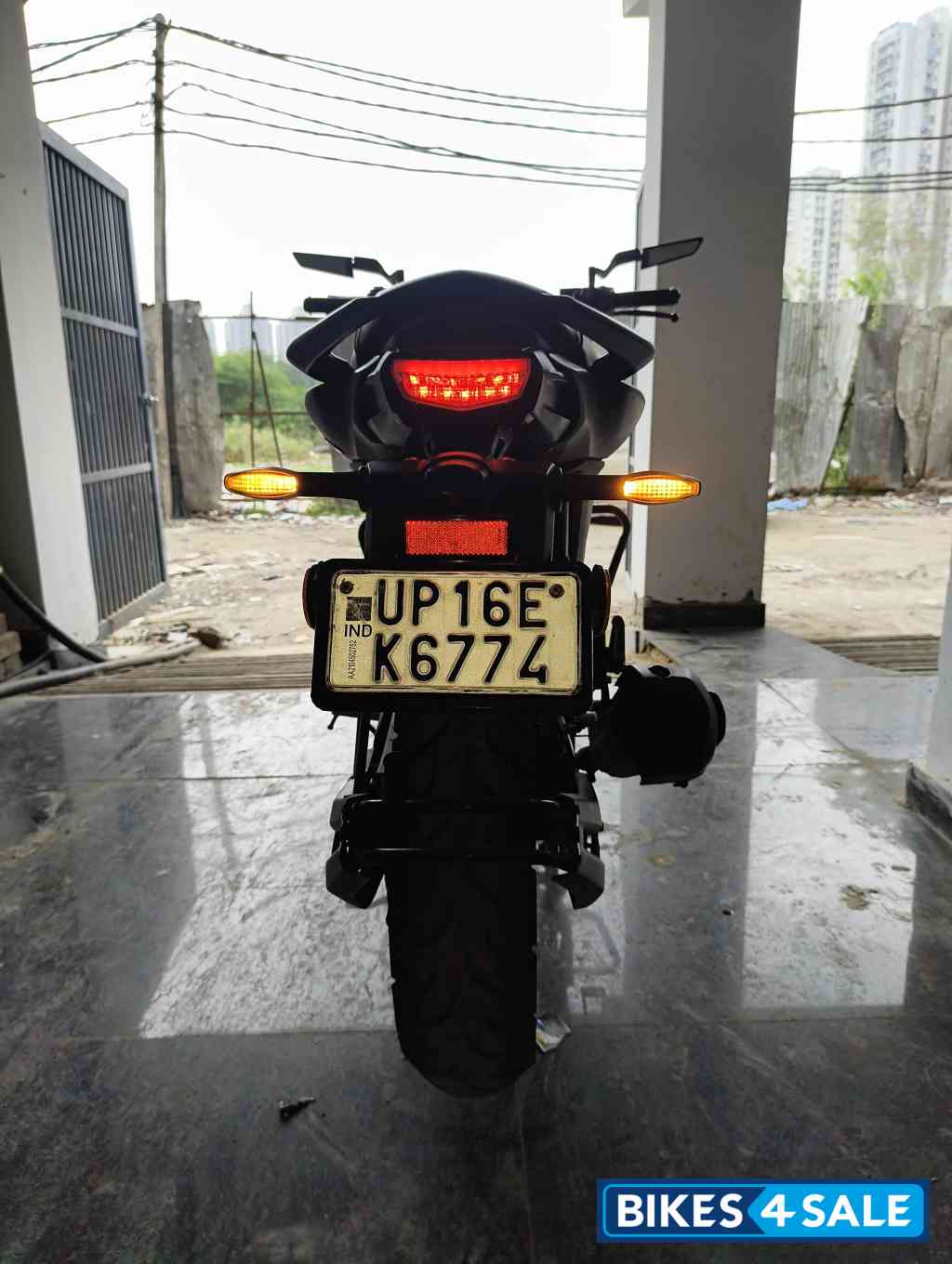 Ice Fluo Vermillion Yamaha FZ-S FI Ver 4.0 DLX