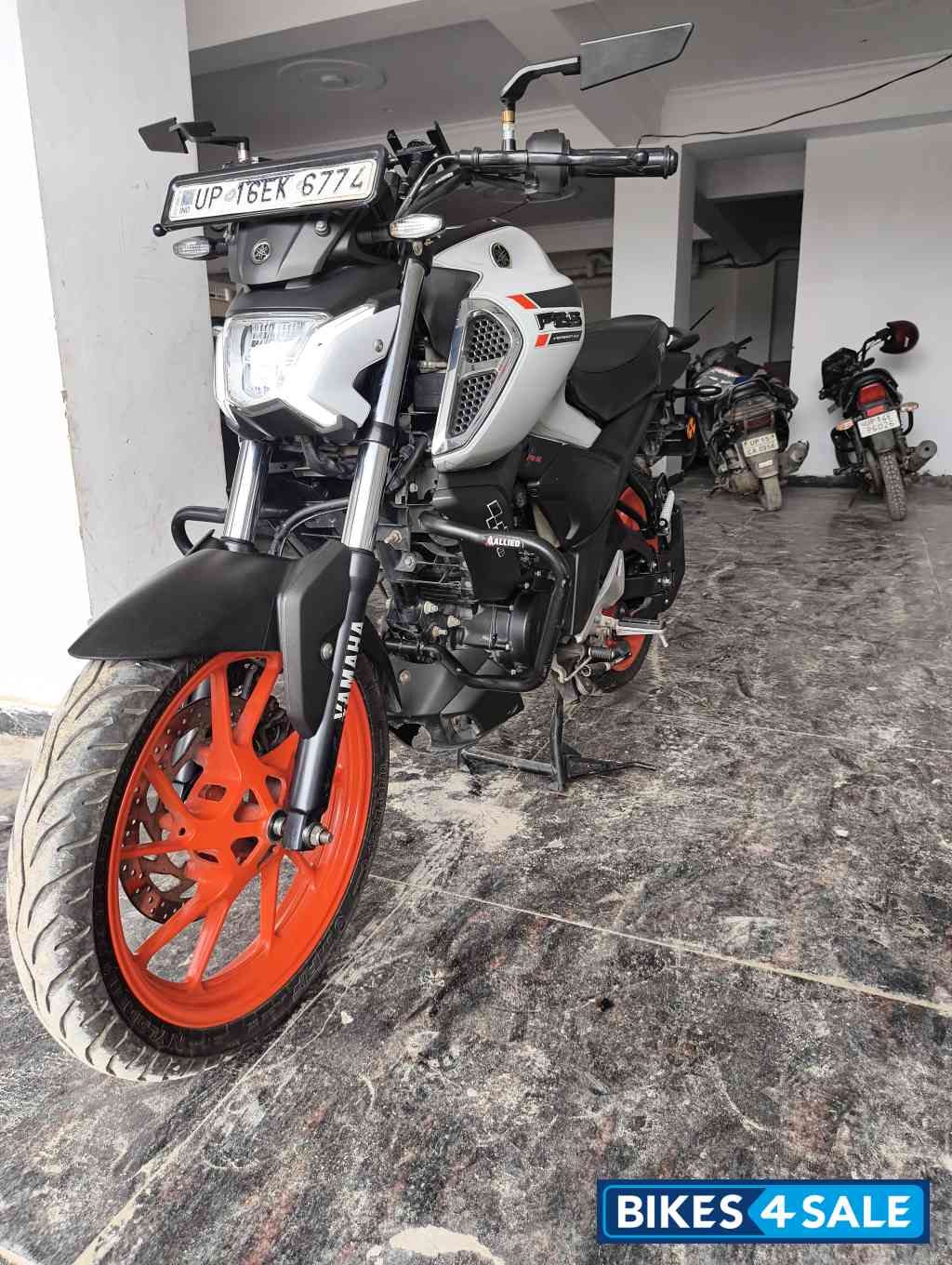 Ice Fluo Vermillion Yamaha FZ-S FI Ver 4.0 DLX