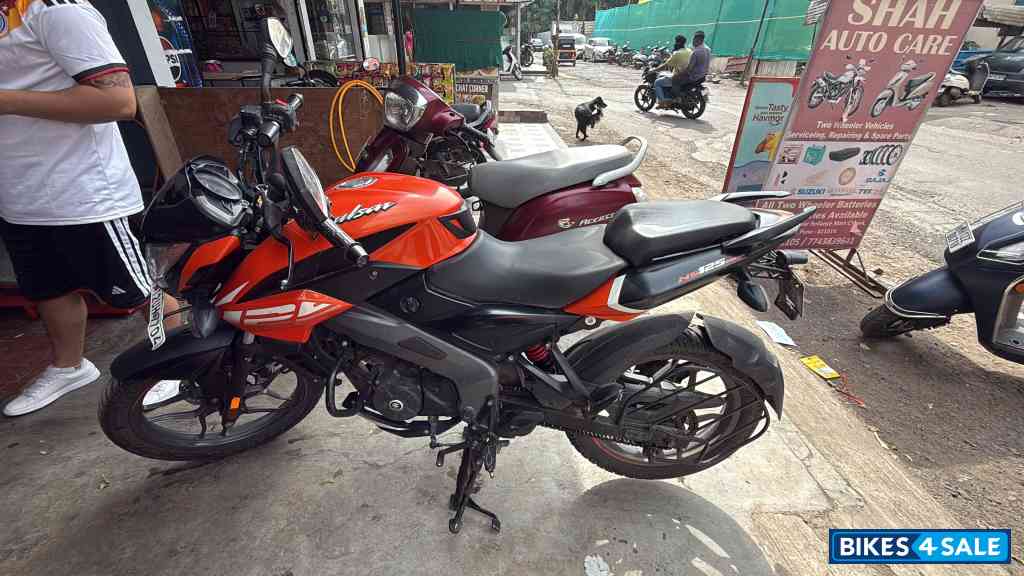 Bajaj Pulsar NS125 BS6 Bajaj Pulsar NS125 BS6