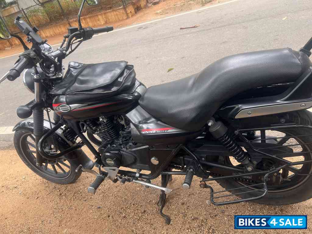 Black And Red Bajaj Avenger Street 220