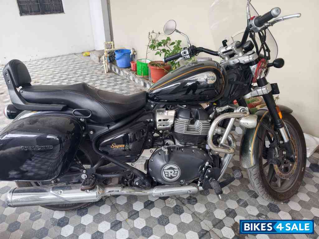 Royal Enfield Super Meteor 650