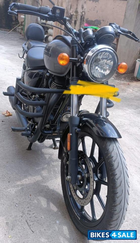 Royal Enfield Meteor 350 Fireball Royal Enfield Meteor 350 Fireball