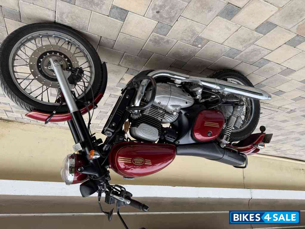 Comet Red Jawa forty two Comet Red Jawa forty two