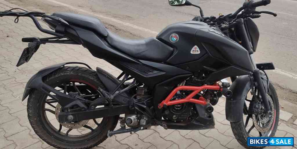 Bajaj Pulsar N160 Dual Channel ABS Bajaj Pulsar N160 Dual Channel ABS