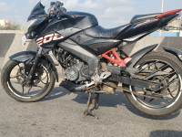 Black Bajaj Pulsar NS200
