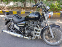 Black Royal Enfield Thunderbird 500