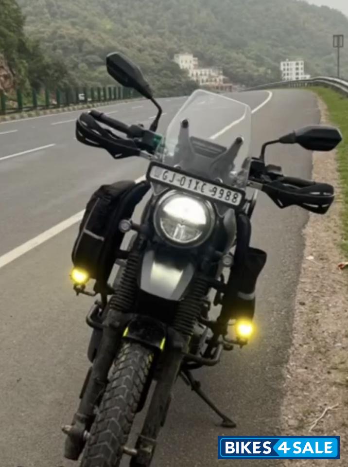 Yezdi Adventure Matte