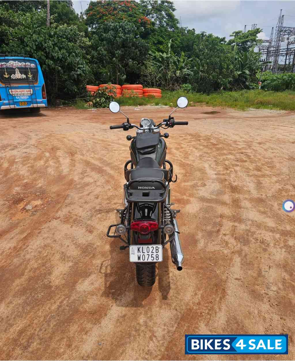 Honda CB350 DLX