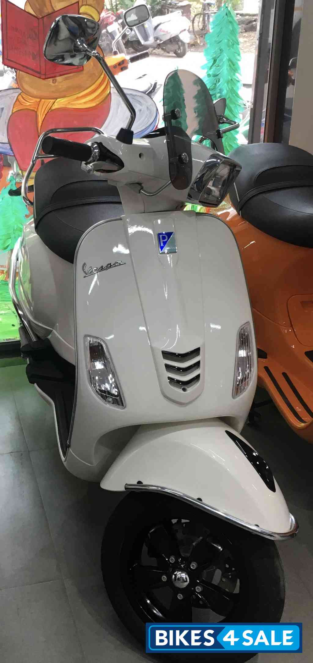Vespa SXL 150