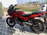 Bajaj Pulsar 220 DTSi