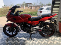 Bajaj Pulsar 220 DTSi