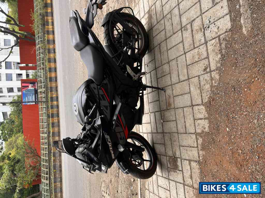 Suzuki Gixxer SF