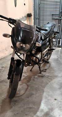 Black Bajaj Pulsar 150