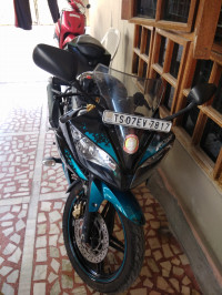 Yamaha YZF R15 V2 2015 Model