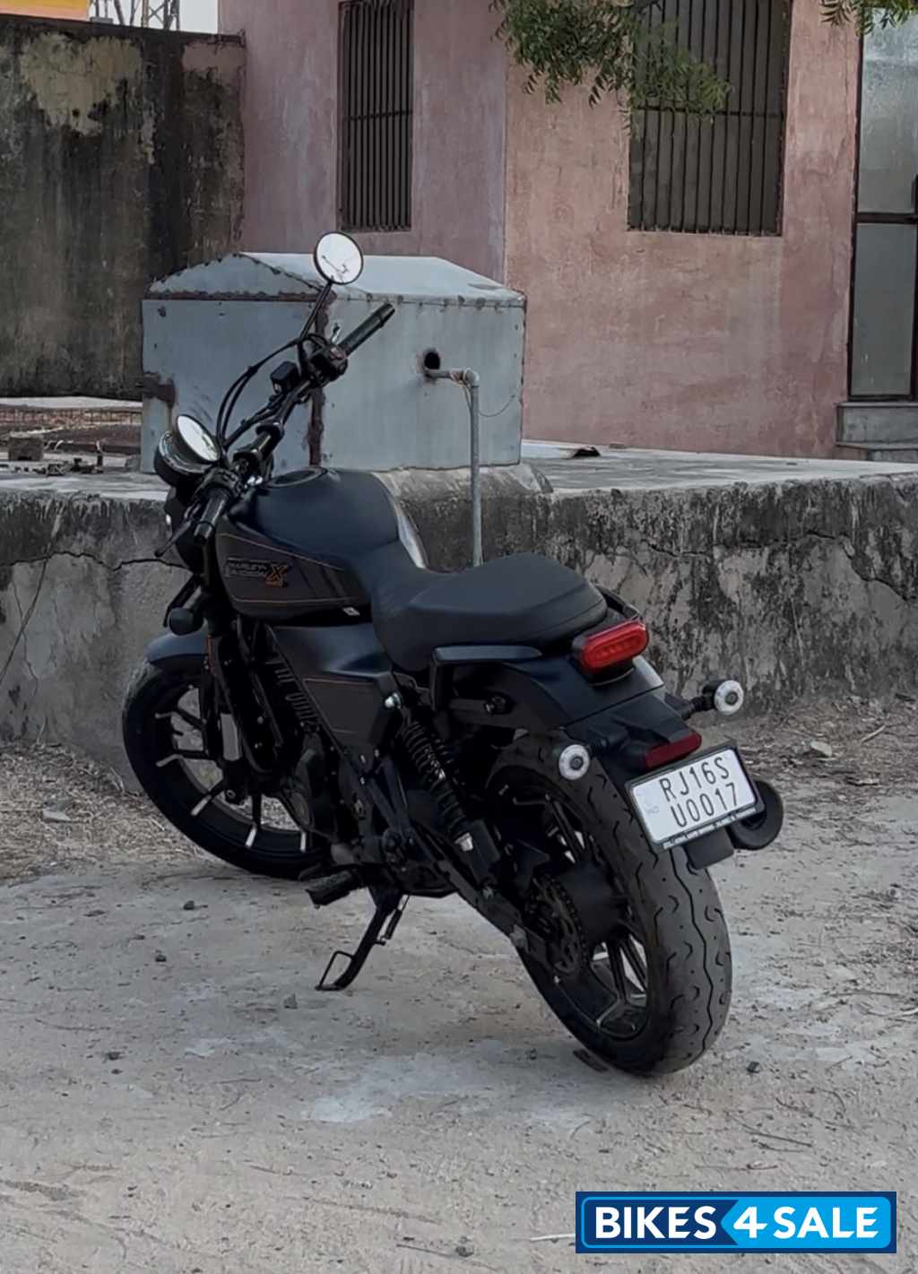 Black Harley Davidson X440 S