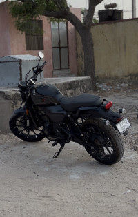 Black Harley Davidson X440 S