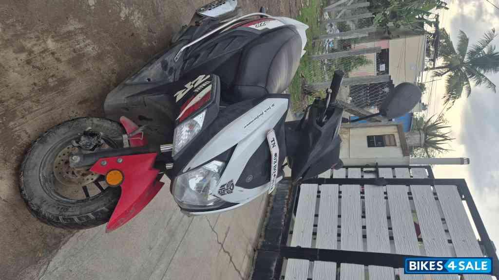 Yamaha Cygnus Ray ZR