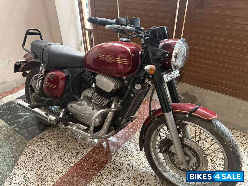 Red Jawa forty two