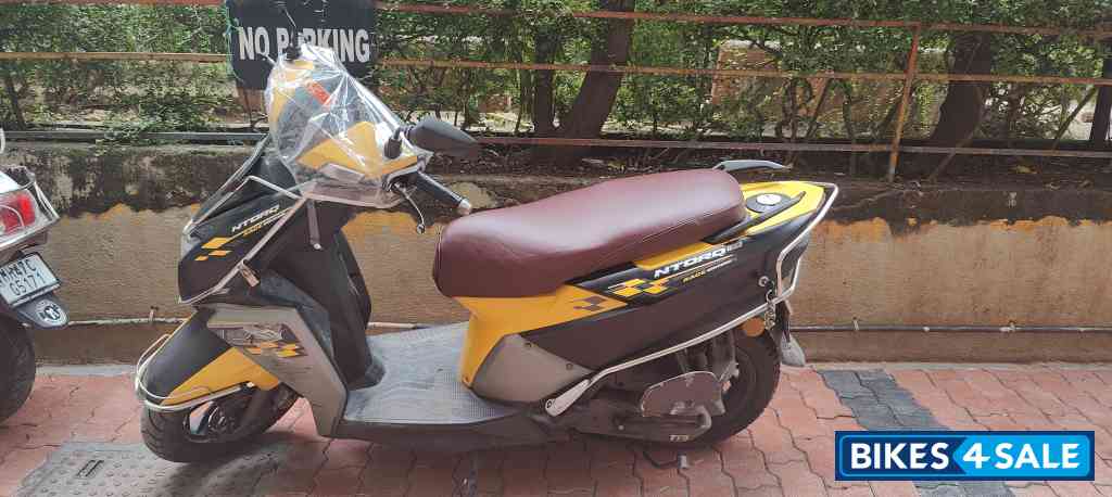 Yellow TVS NTORQ 125 Race Edition BS6