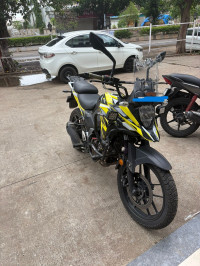 Suzuki V-Strom 250