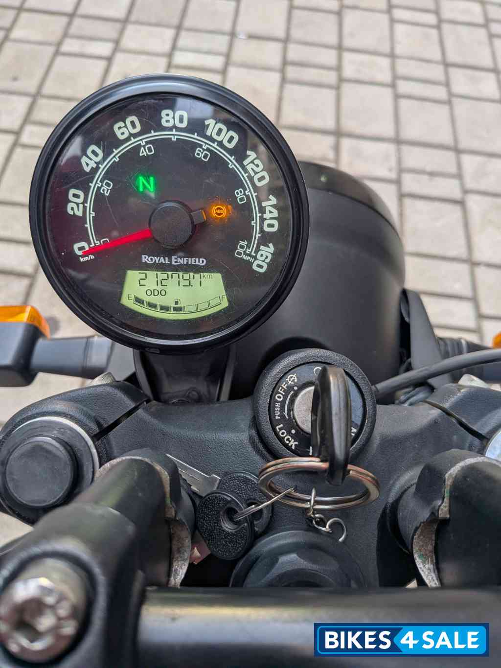 Royal Enfield Hunter 350 Metro