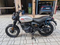Royal Enfield Hunter 350 Metro