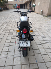 Royal Enfield Hunter 350 Metro