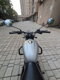 Royal Enfield Hunter 350 Metro