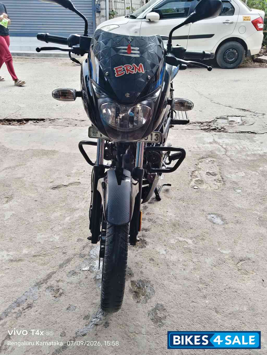 Blue Black Bajaj Pulsar 150 BS6 Blue Black Bajaj Pulsar 150 BS6