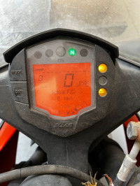 Orange KTM RC 390