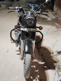 Jet Black Royal Enfield Classic 350 Dual Channel BS6