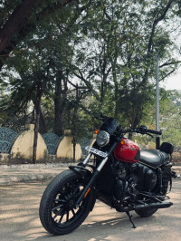 Yezdi Roadster Dark 2022 Model