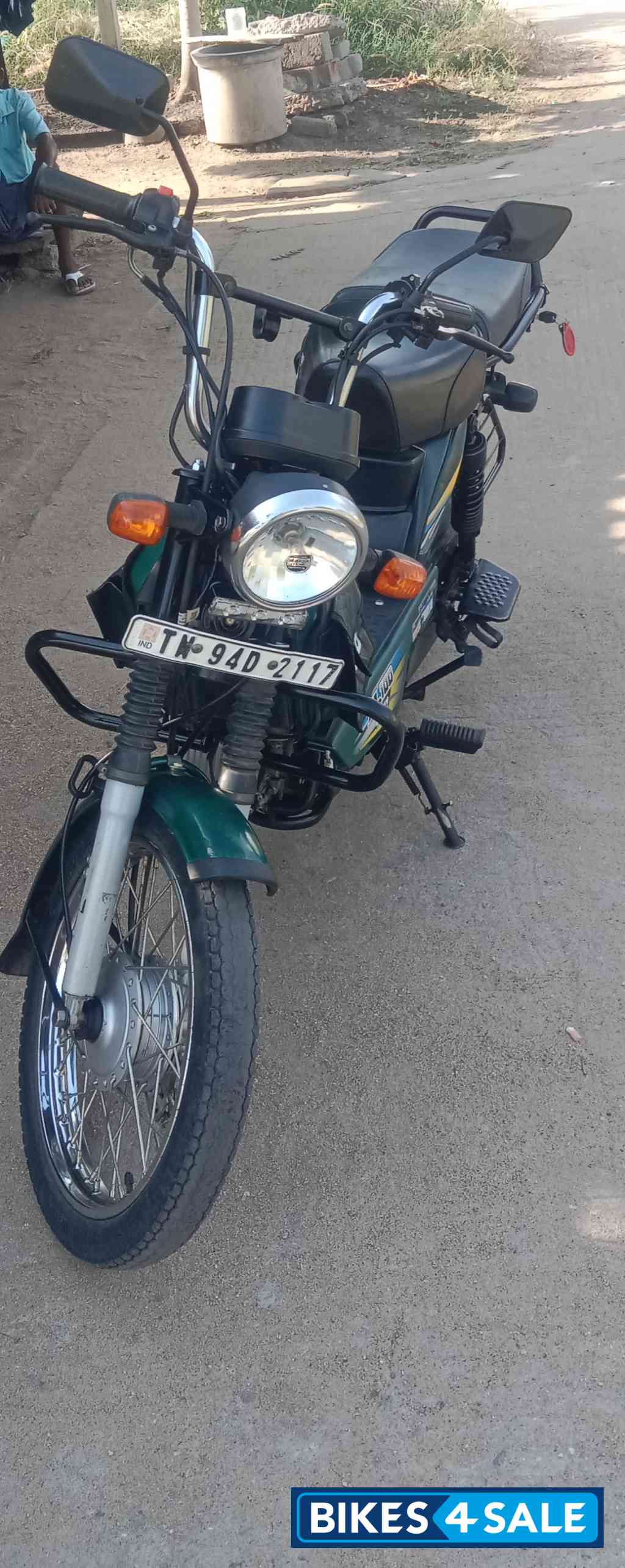 TVS XL 100 Heavy Duty