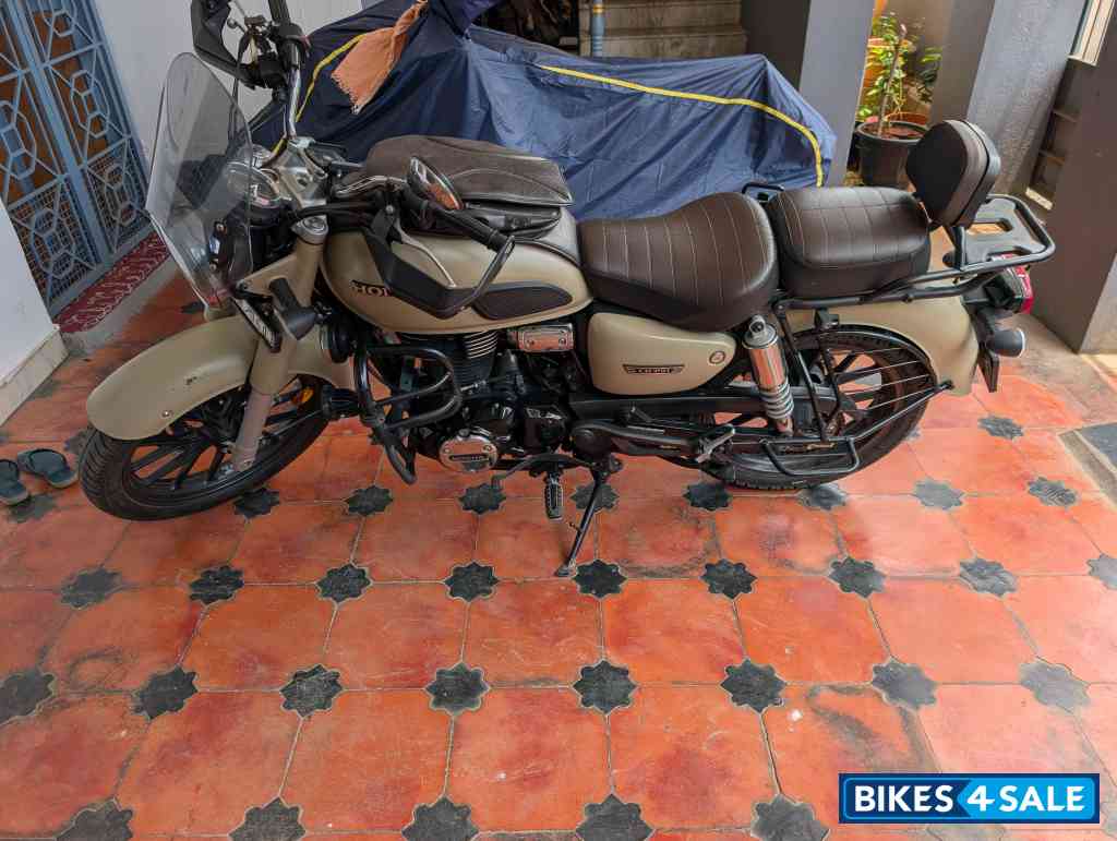 Dune Sand Honda CB350 DLX Pro