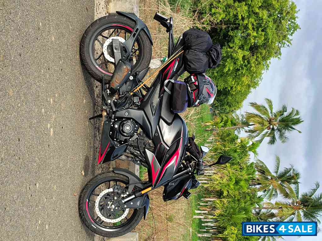 Bajaj Pulsar N250 2024