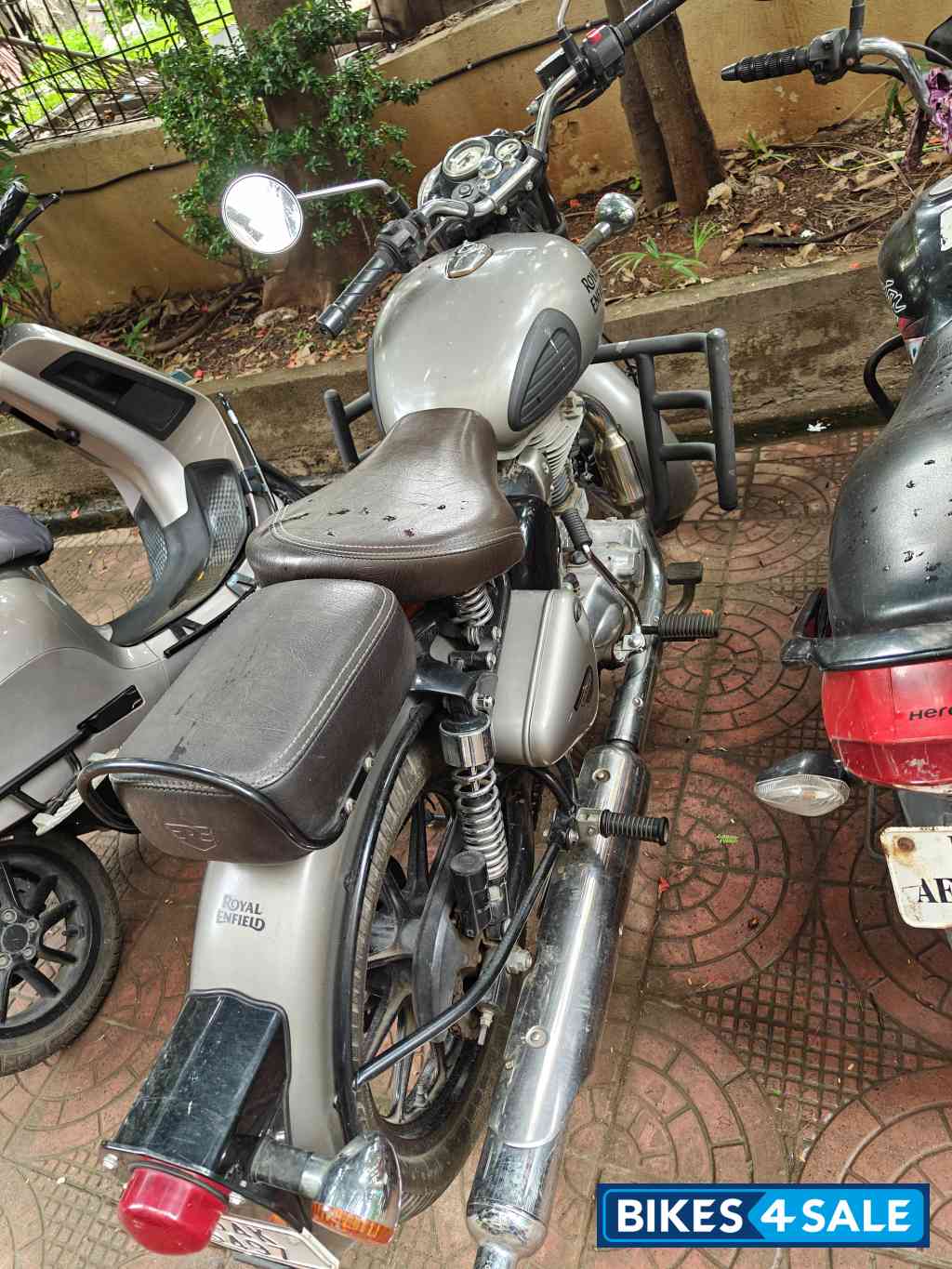 Royal Enfield Classic 350 Dual Channel BS6