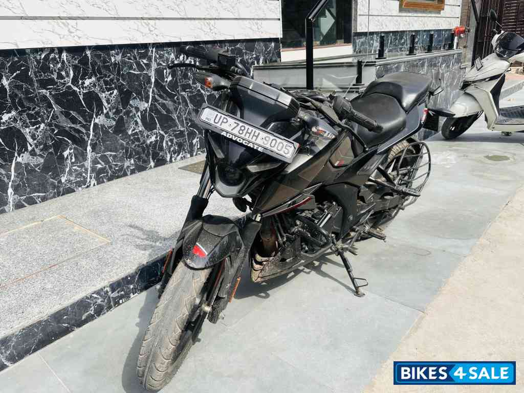 Bajaj Pulsar N160 Dual Channel ABS