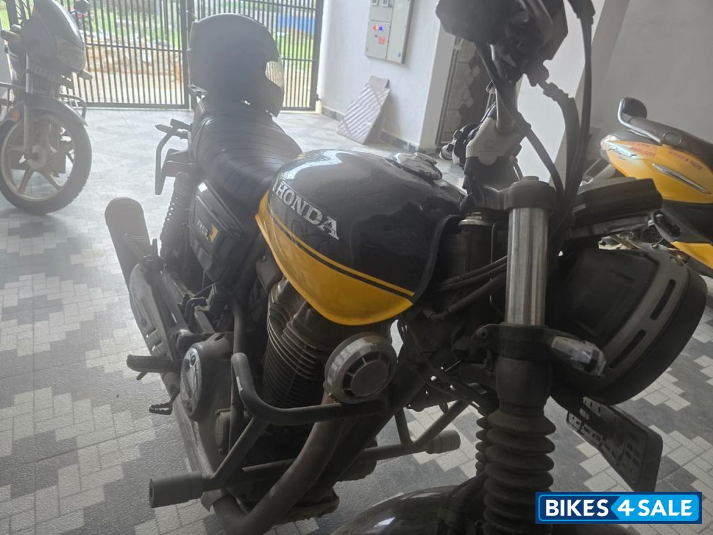 Honda CB350RS Honda CB350RS